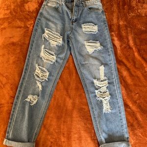 Distressed Boyfriend Jeans